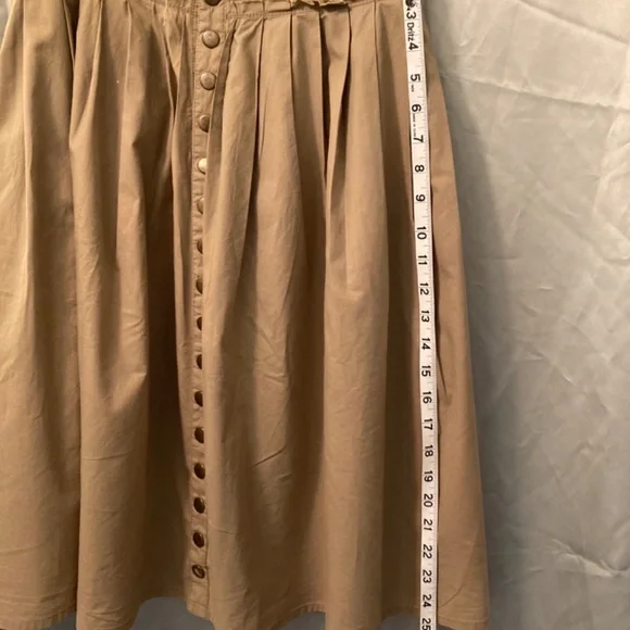 Cordelia Rayon Khaki Green Olive Brown Brass Snaps Skirt Size Small - Picture 8 of 8